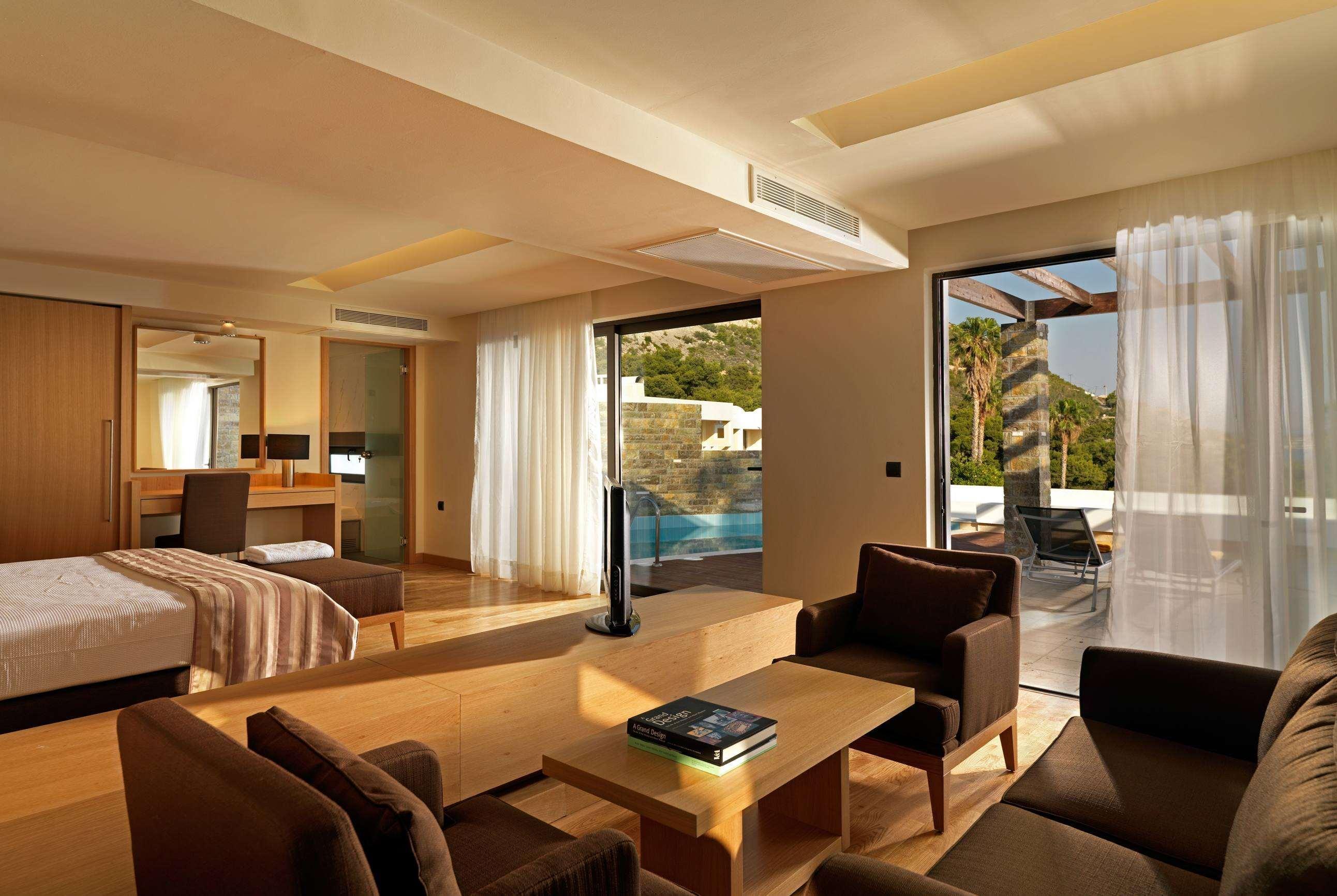 Wyndham Loutraki Poseidon Resort Exterior photo