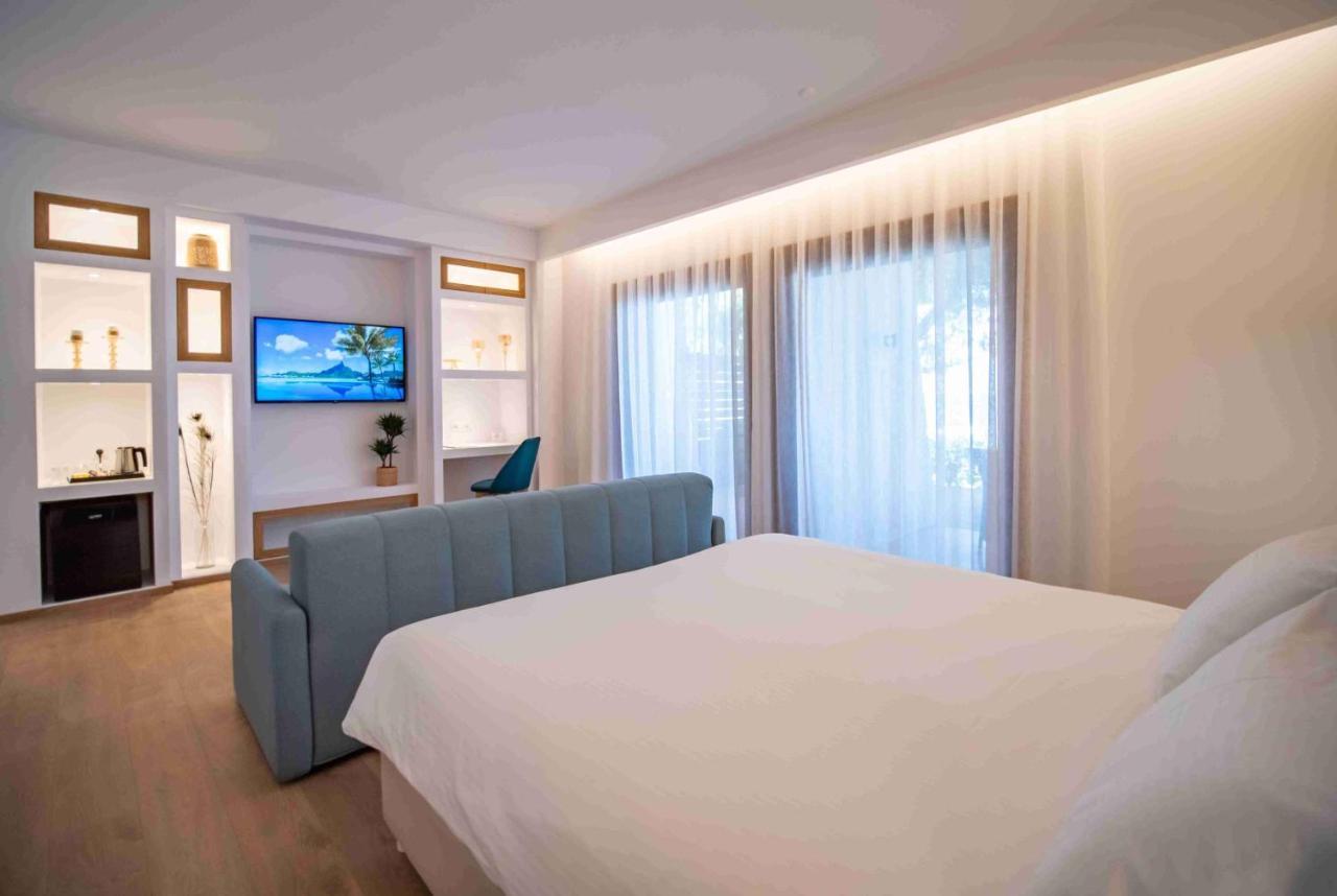 Wyndham Loutraki Poseidon Resort Exterior photo